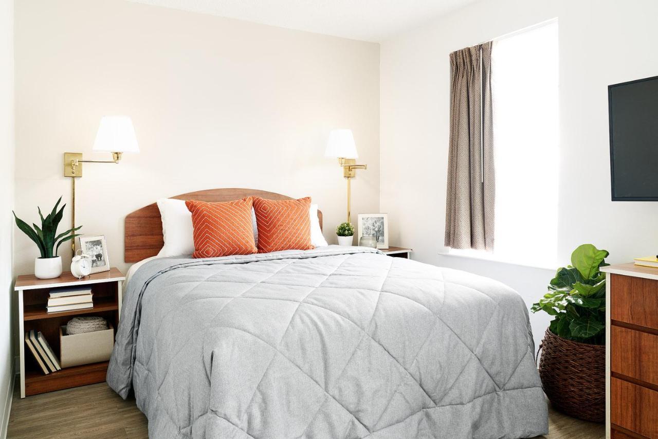 Intown Suites Extended Stay Raleigh Nc- Capital Blvd Exterior foto